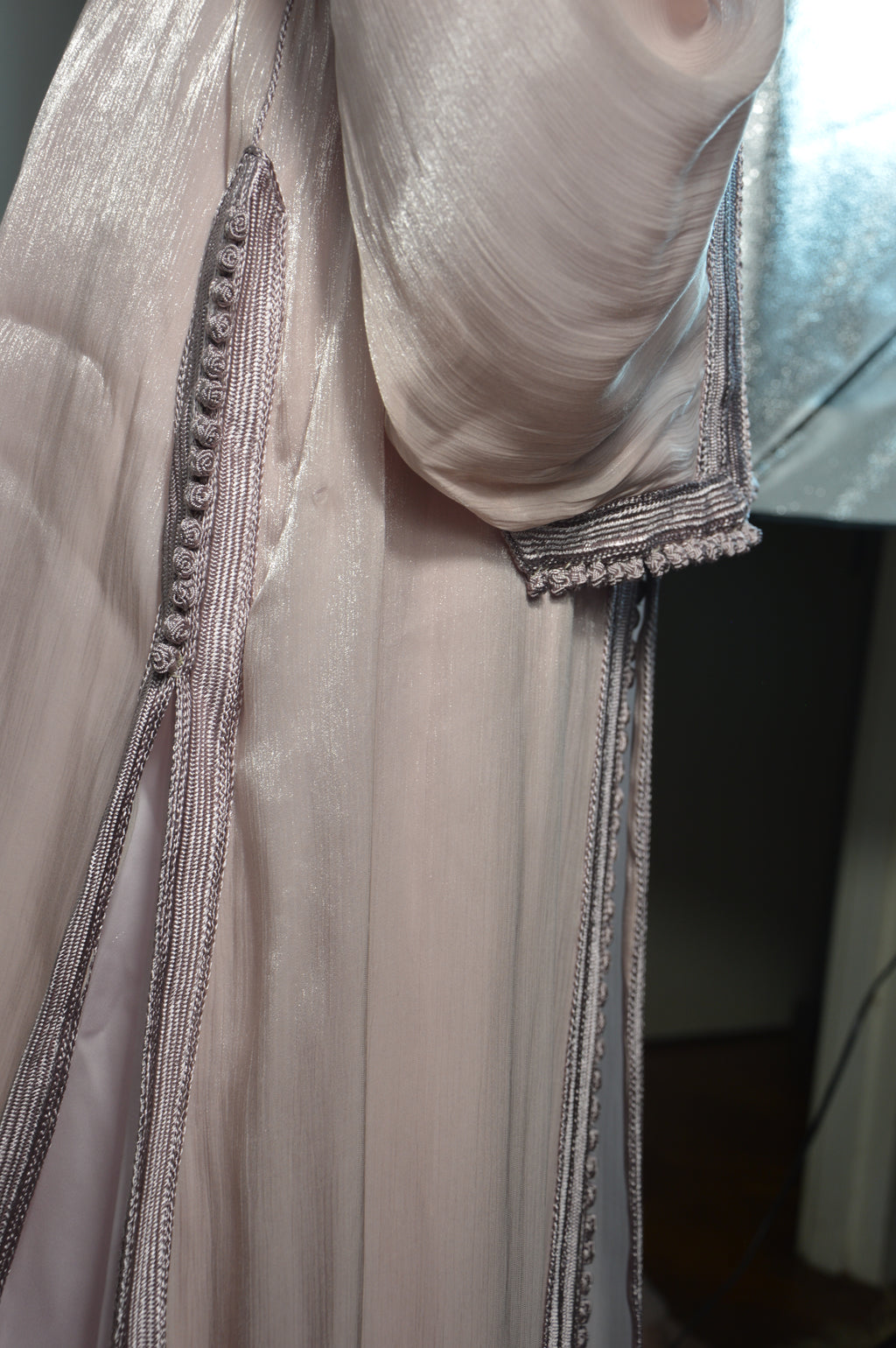 Takchita organza satiné métallisé – Rose poudré