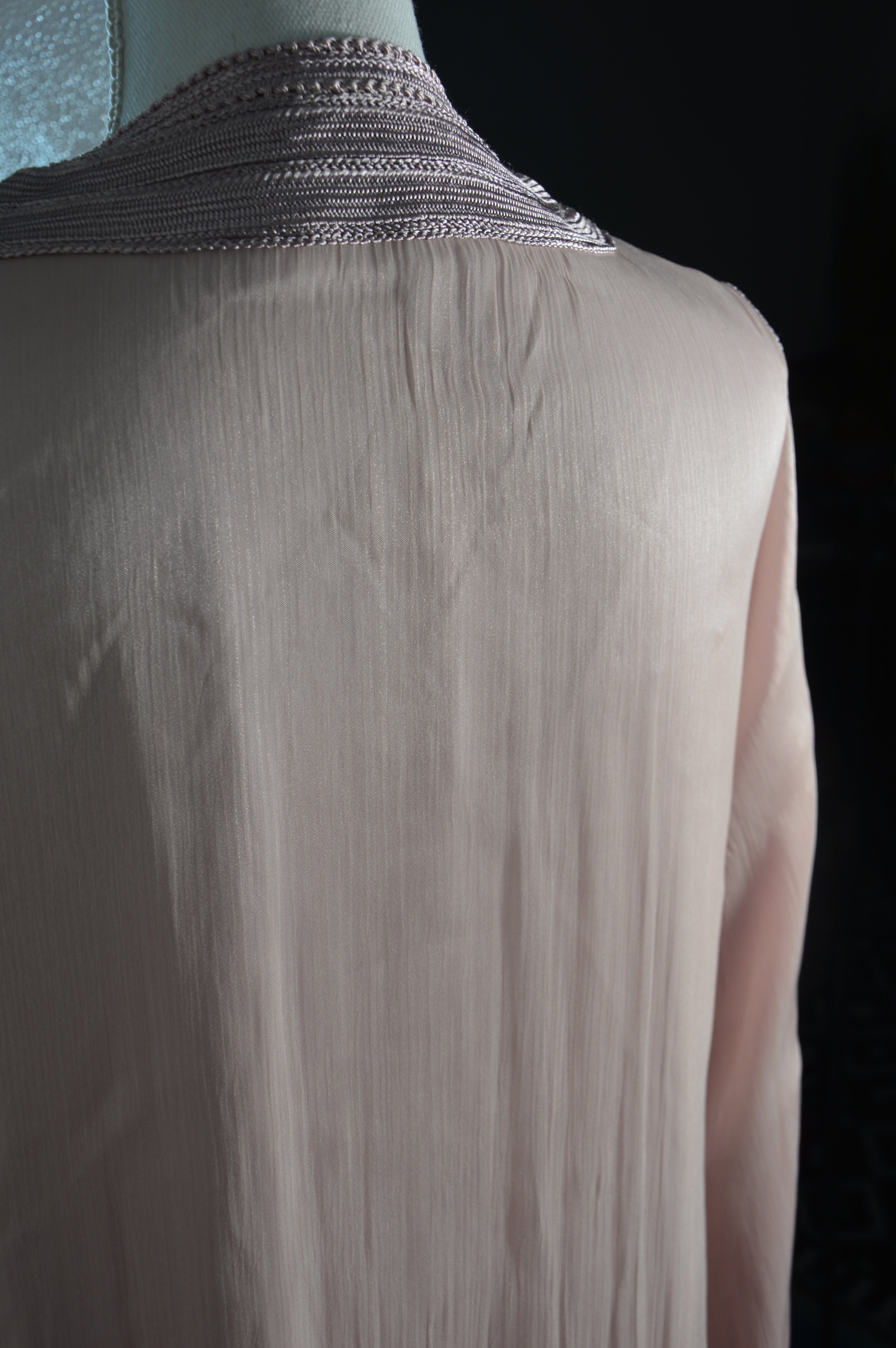 Takchita organza satiné métallisé – Rose poudré