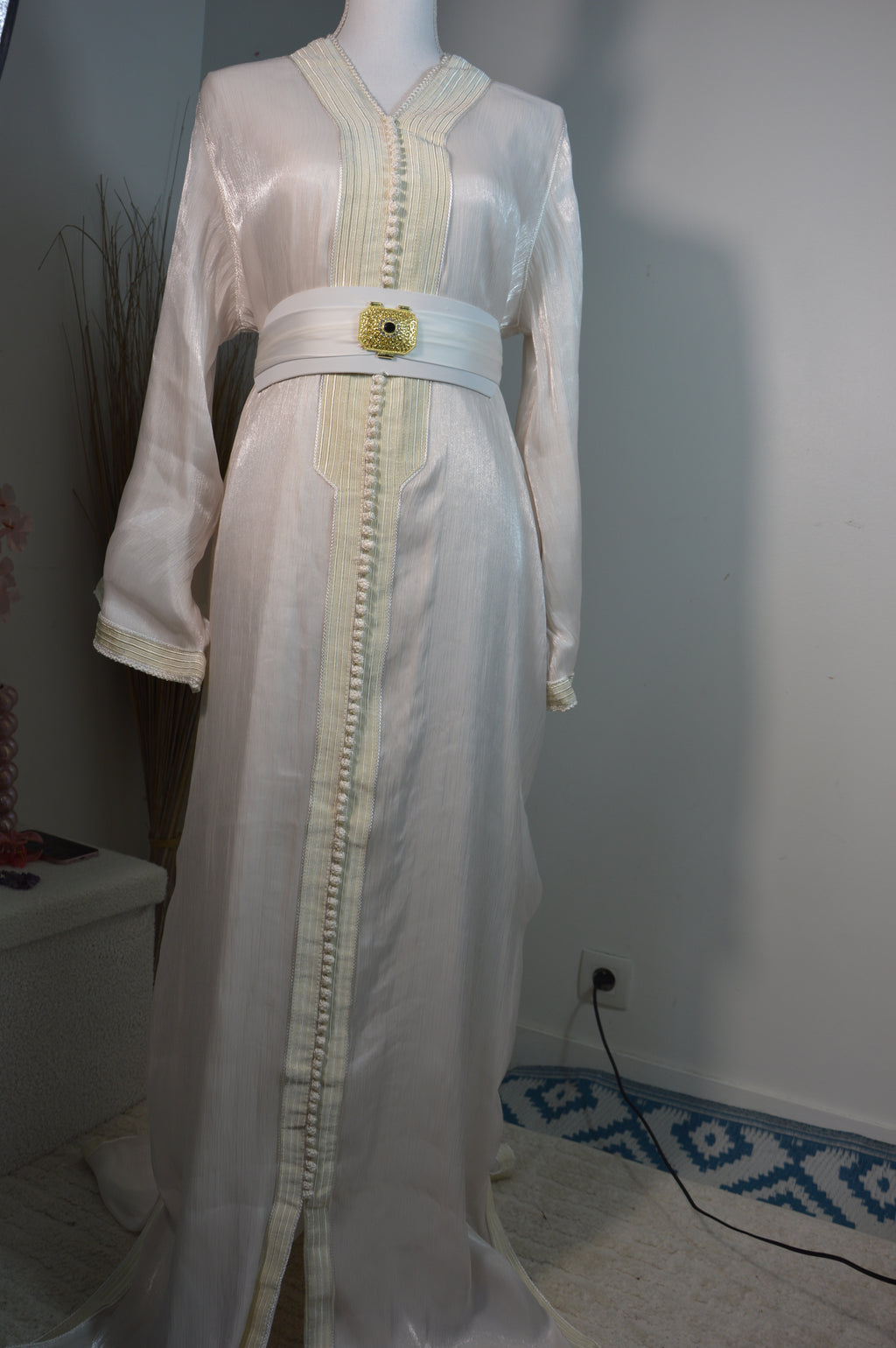 Caftan Organza blanc satiné