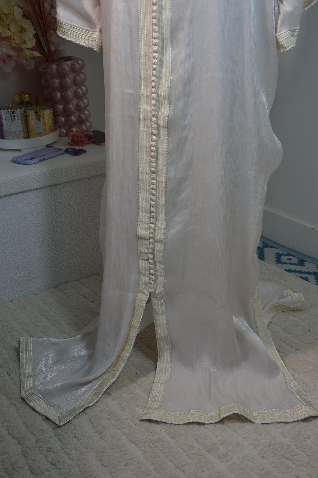 Caftan Organza blanc satiné