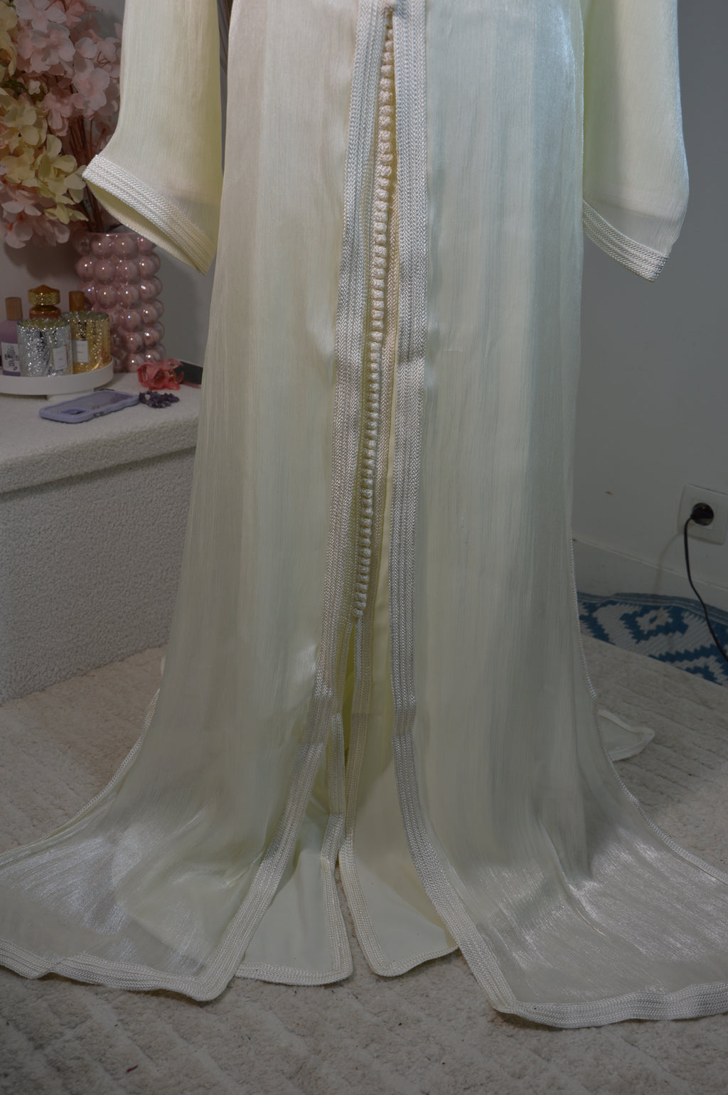 Takchita organza blanc cassé ivoire