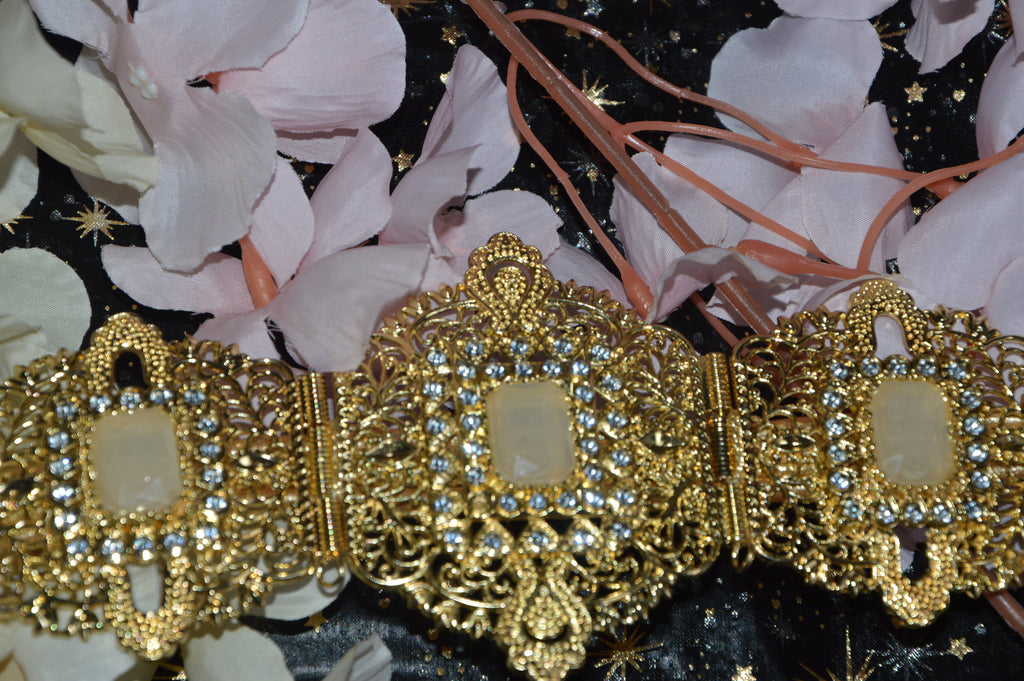 Ceinture marocaine dorée à strass – Pierre blanche (réglable)