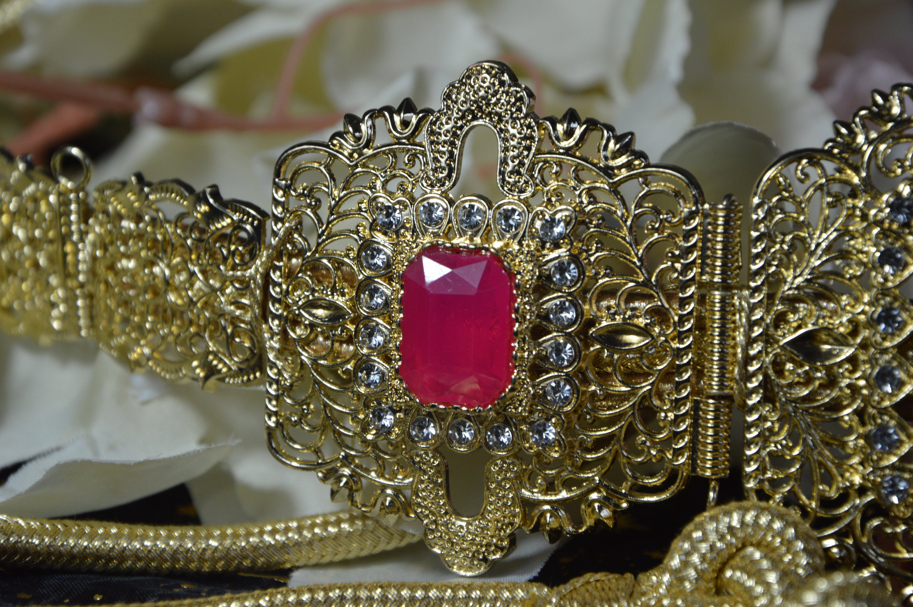 Ceinture orientale « Sultana » – Pierre rose fuchsia (doré)