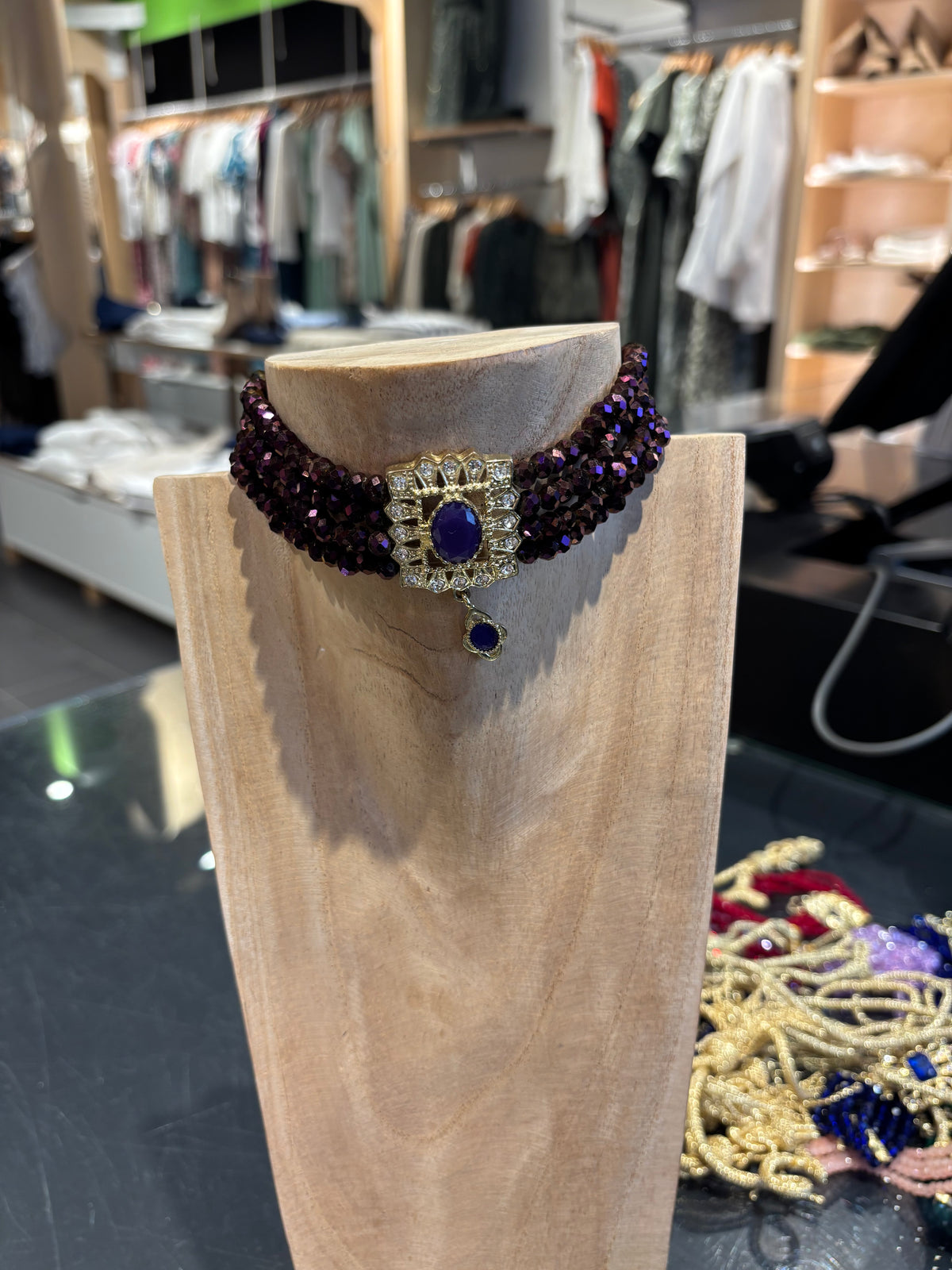 Collier Choker violet – ZEYNAYA PRESTIGE