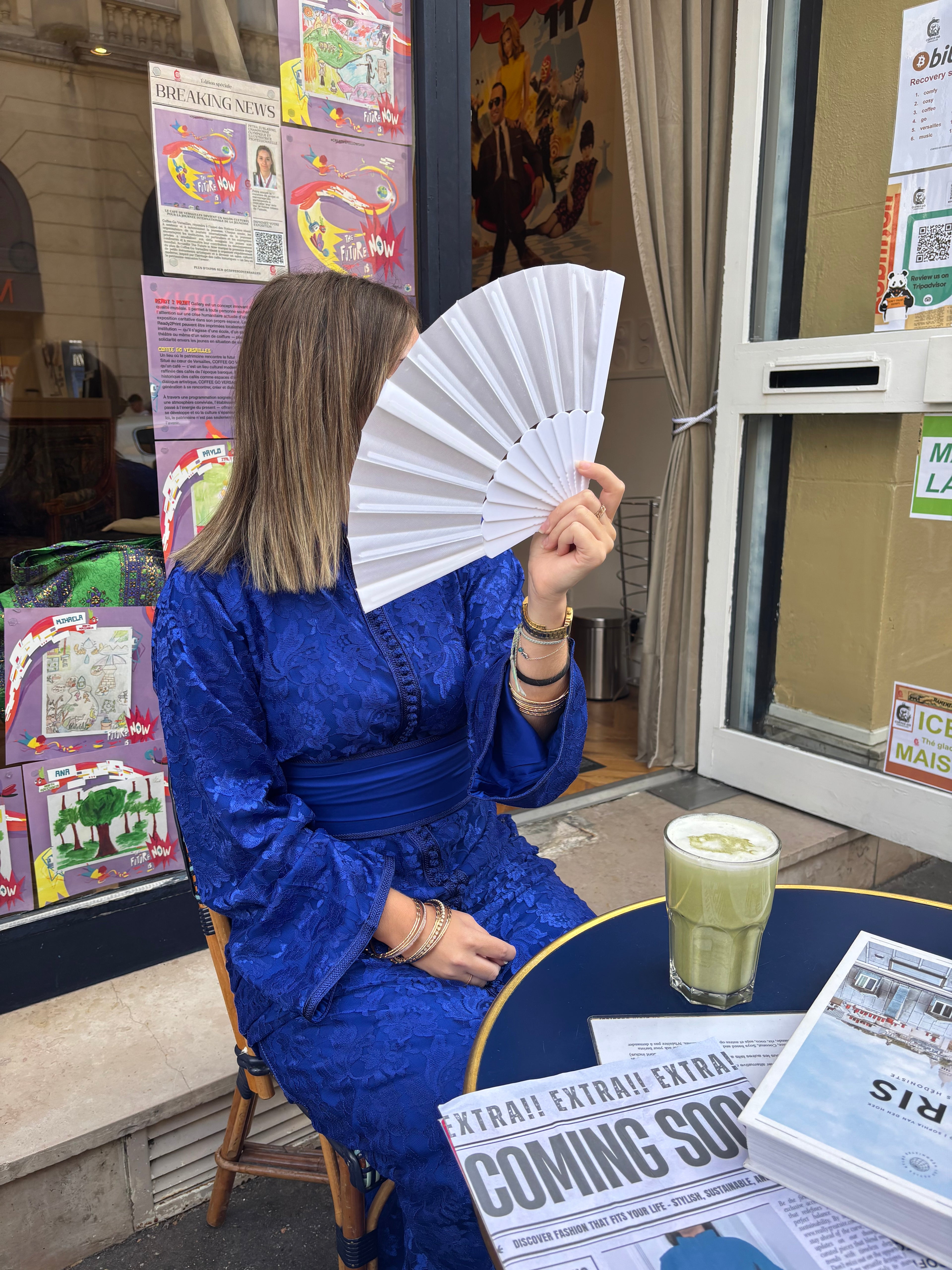 Caftan dentelle bleu royal « Azrak Lumière » — Coupe Sirène