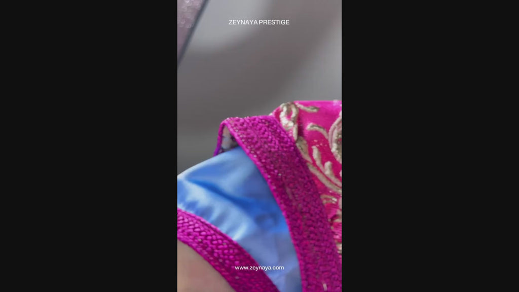 Takchita Brocard Fuchsia & Or – Ceinture Bleue Satinée