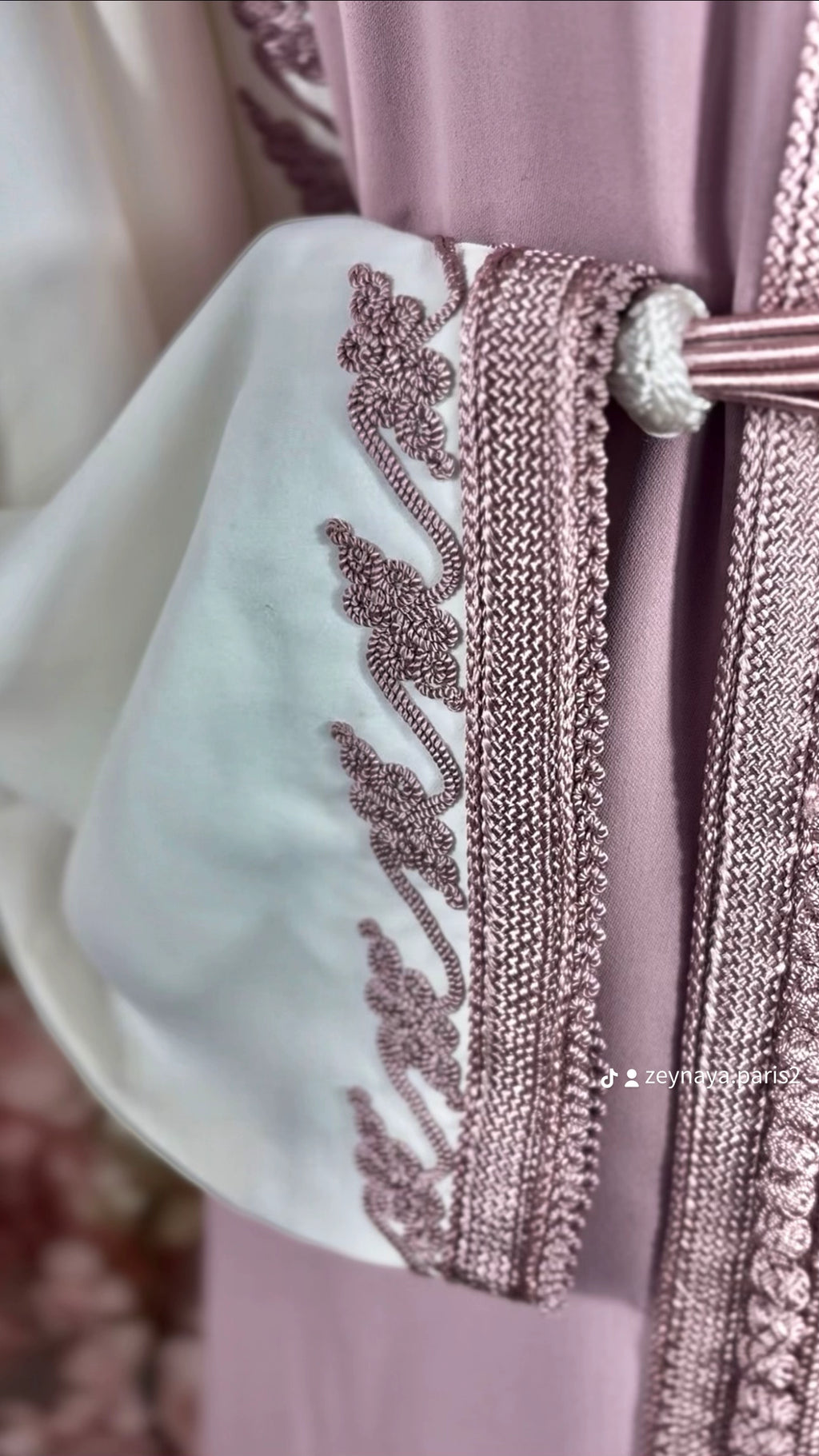 KIMONO “Maysa” – Mauve poudré & ivoire, sfifa artisanale